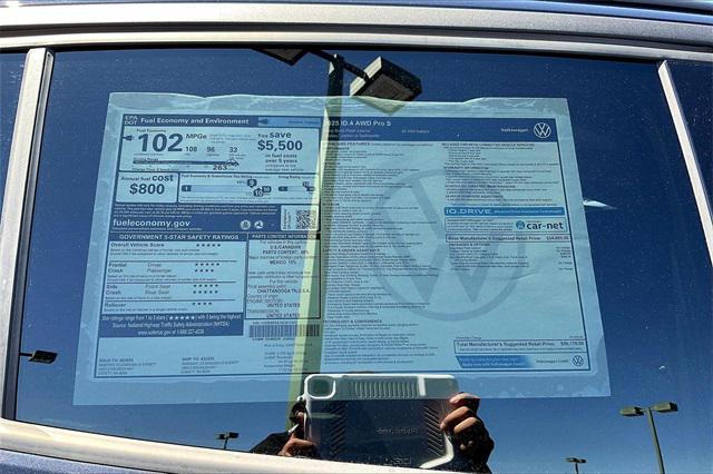 new 2025 Volkswagen ID.4 car, priced at $51,176