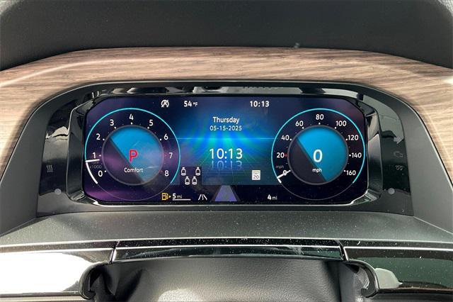 new 2025 Volkswagen Atlas car, priced at $55,394