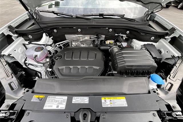 new 2025 Volkswagen Atlas car, priced at $55,394