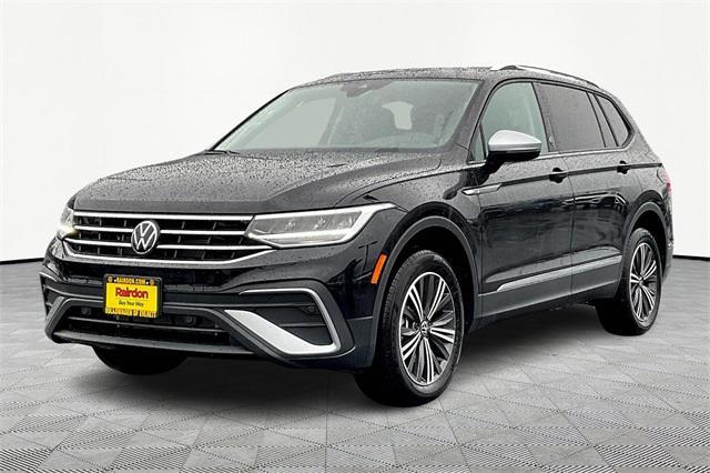 new 2024 Volkswagen Tiguan car, priced at $32,056