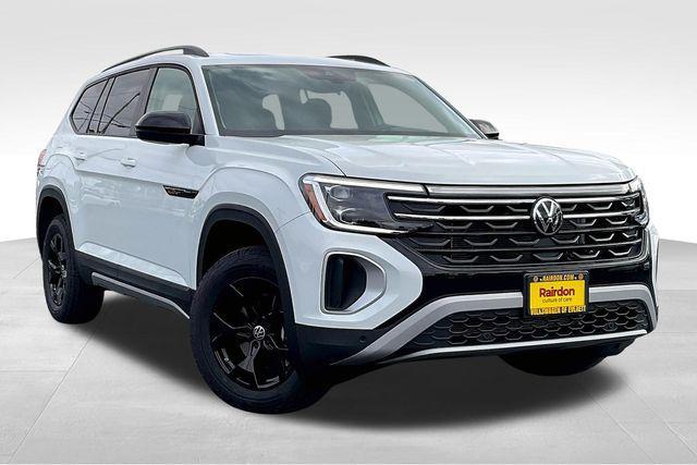 new 2025 Volkswagen Atlas car, priced at $44,499