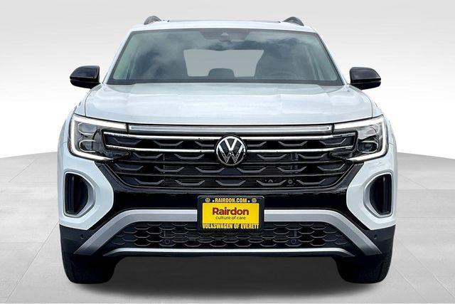 new 2025 Volkswagen Atlas car, priced at $44,499