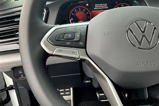 new 2025 Volkswagen Atlas car, priced at $47,059
