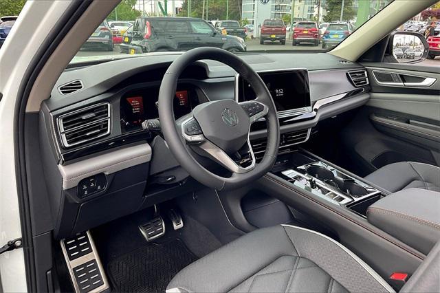 new 2025 Volkswagen Atlas car, priced at $47,059