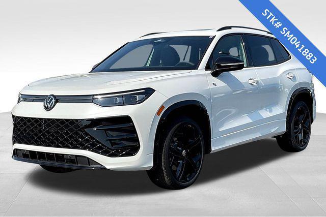 new 2025 Volkswagen Tiguan car, priced at $38,829