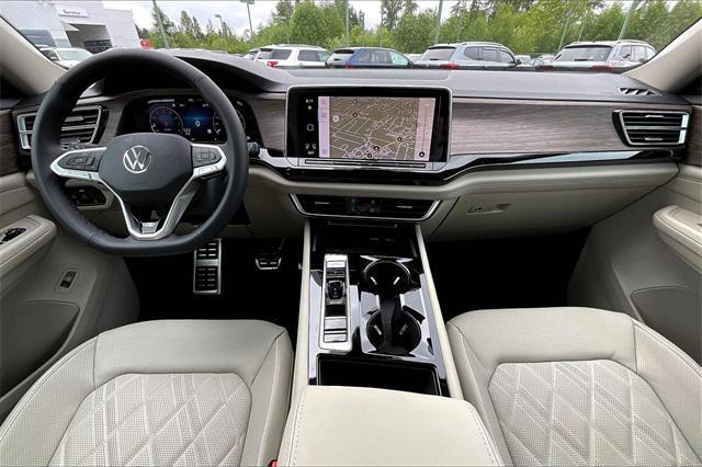 new 2025 Volkswagen Atlas car, priced at $54,699