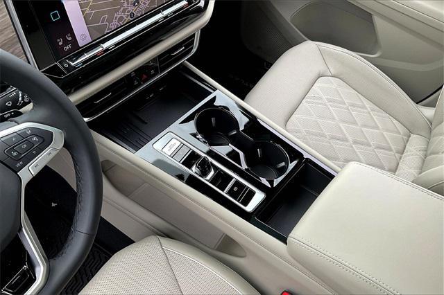 new 2025 Volkswagen Atlas car, priced at $54,699