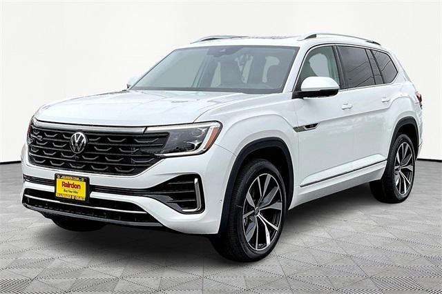 new 2025 Volkswagen Atlas car, priced at $54,699