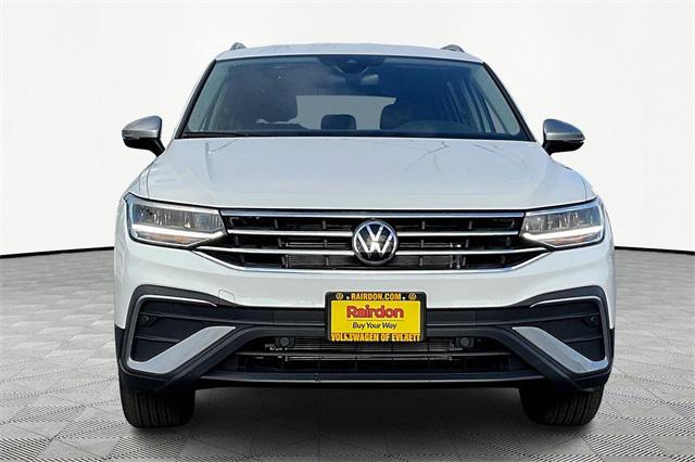 new 2024 Volkswagen Tiguan car, priced at $32,056