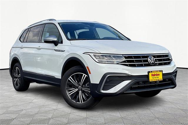 new 2024 Volkswagen Tiguan car, priced at $32,056