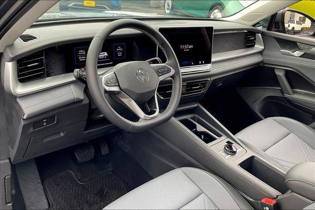 new 2025 Volkswagen Tiguan car, priced at $36,077