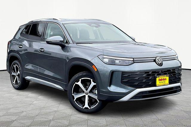 new 2025 Volkswagen Tiguan car, priced at $36,077