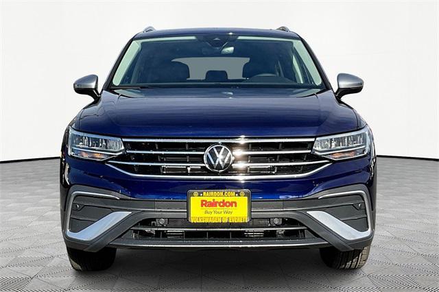 new 2024 Volkswagen Tiguan car, priced at $33,256