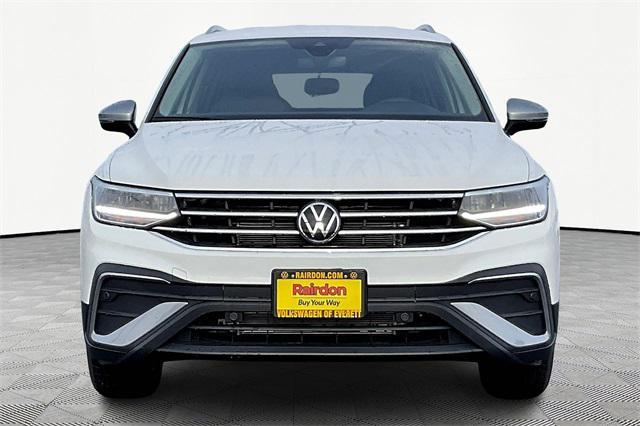 new 2024 Volkswagen Tiguan car, priced at $33,256