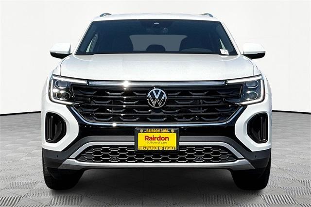 new 2024 Volkswagen Atlas Cross Sport car, priced at $40,548