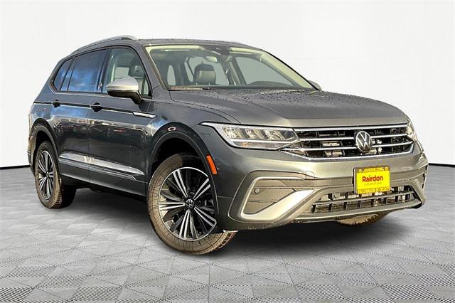 new 2024 Volkswagen Tiguan car, priced at $33,256