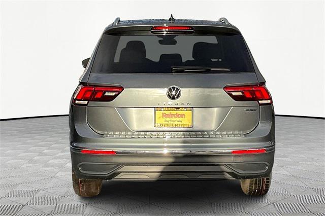 new 2024 Volkswagen Tiguan car, priced at $33,256