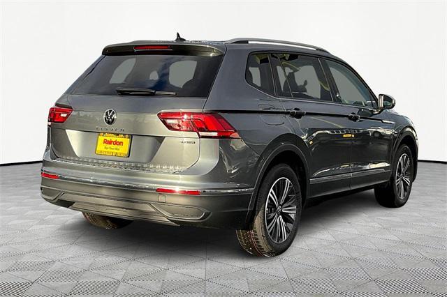 new 2024 Volkswagen Tiguan car, priced at $33,256