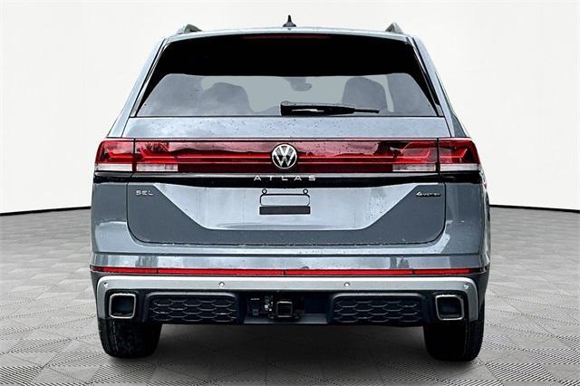 new 2024 Volkswagen Atlas car, priced at $51,741