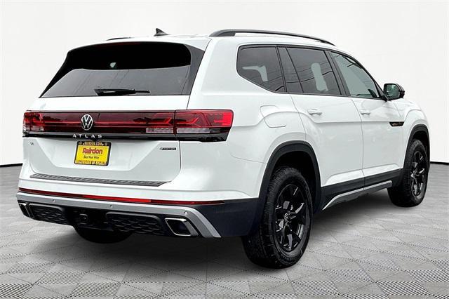 new 2025 Volkswagen Atlas car, priced at $48,474