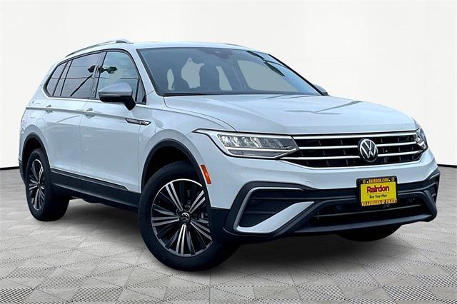 new 2024 Volkswagen Tiguan car, priced at $33,256