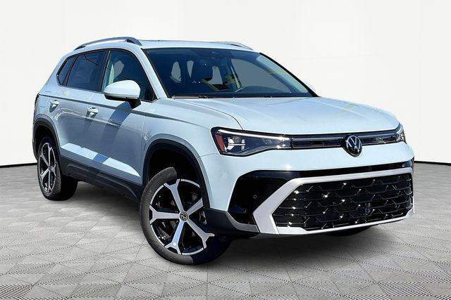 new 2025 Volkswagen Taos car, priced at $34,499