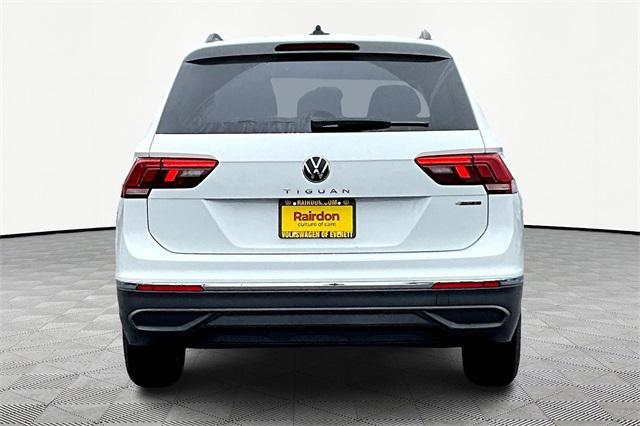 new 2024 Volkswagen Tiguan car, priced at $30,008