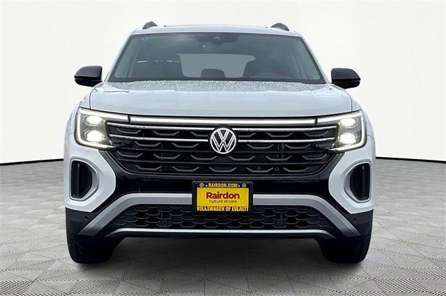 new 2025 Volkswagen Atlas car, priced at $47,061