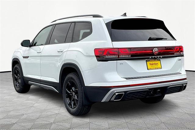 new 2025 Volkswagen Atlas car, priced at $47,061