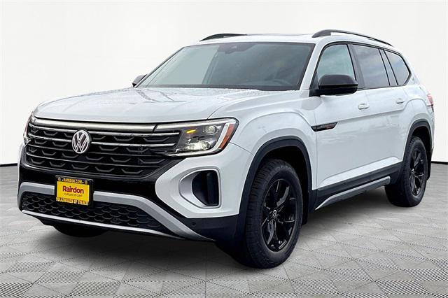 new 2025 Volkswagen Atlas car, priced at $47,061