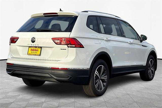 new 2024 Volkswagen Tiguan car, priced at $33,256