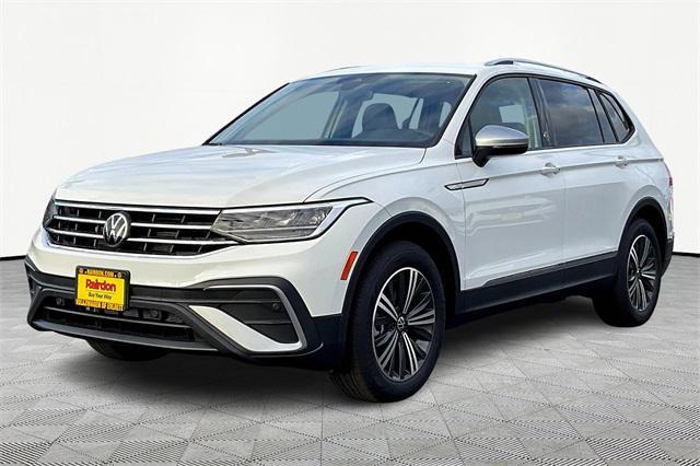 new 2024 Volkswagen Tiguan car, priced at $33,256