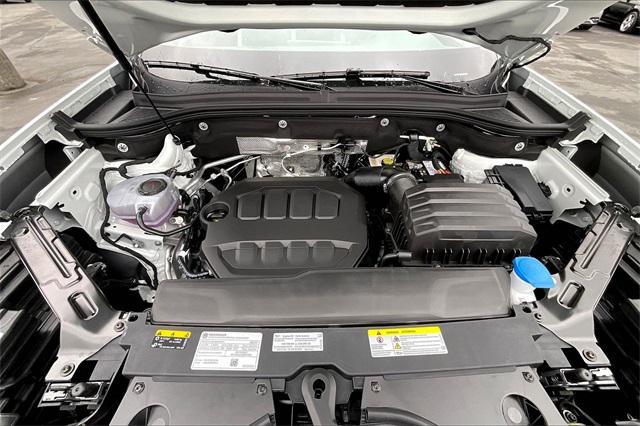 new 2025 Volkswagen Atlas car, priced at $48,059