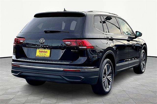 new 2024 Volkswagen Tiguan car, priced at $33,256