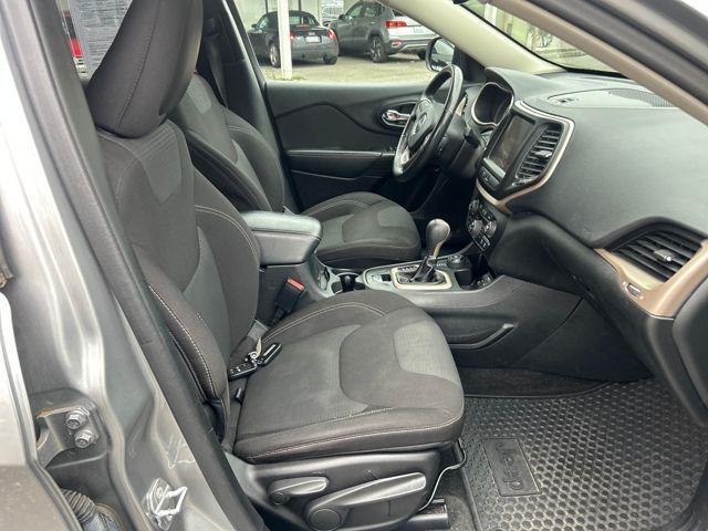 used 2016 Jeep Cherokee car, priced at $11,500