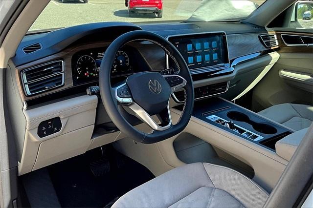 new 2024 Volkswagen Atlas car, priced at $39,107