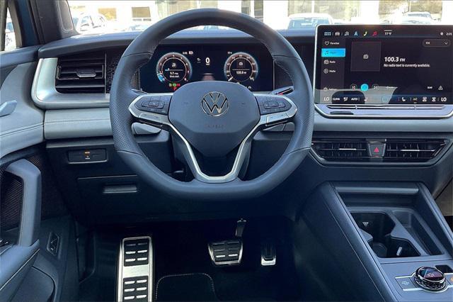 new 2025 Volkswagen Tiguan car, priced at $39,414
