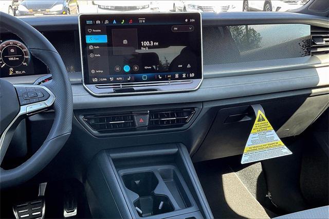 new 2025 Volkswagen Tiguan car, priced at $39,414