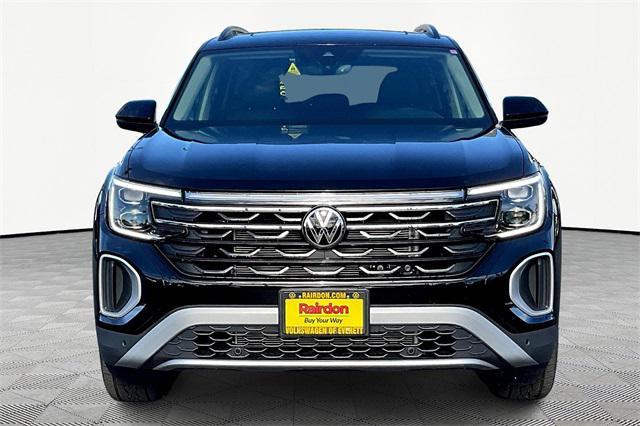 new 2025 Volkswagen Atlas car, priced at $47,779
