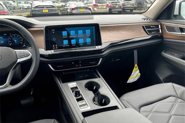 new 2025 Volkswagen Atlas car, priced at $38,430