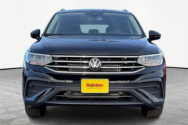 new 2024 Volkswagen Tiguan car, priced at $30,008