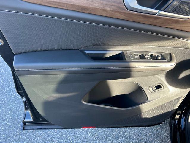 new 2026 Volkswagen Atlas car, priced at $49,031