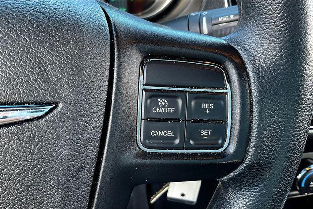 used 2014 Chrysler 200 car, priced at $7,000