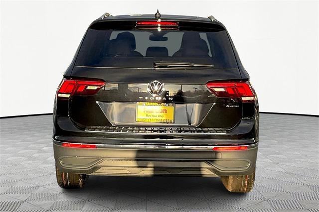 new 2024 Volkswagen Tiguan car, priced at $33,256