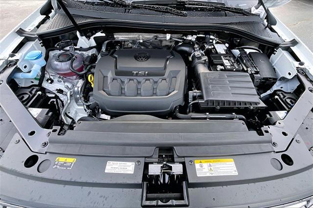new 2024 Volkswagen Tiguan car, priced at $33,256