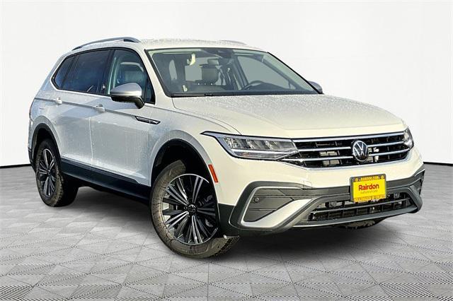 new 2024 Volkswagen Tiguan car, priced at $32,056