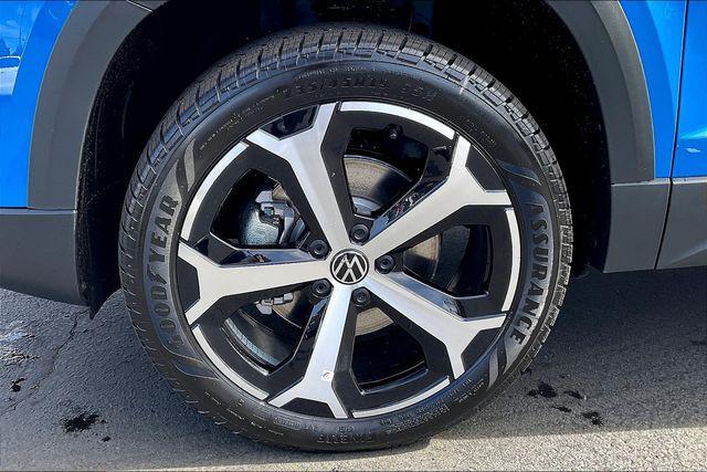 new 2025 Volkswagen Taos car, priced at $34,221