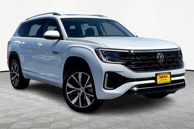 new 2025 Volkswagen Atlas car, priced at $53,894