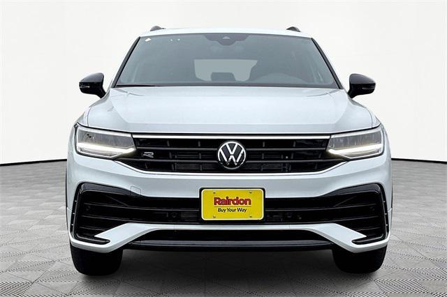 new 2024 Volkswagen Tiguan car, priced at $36,051