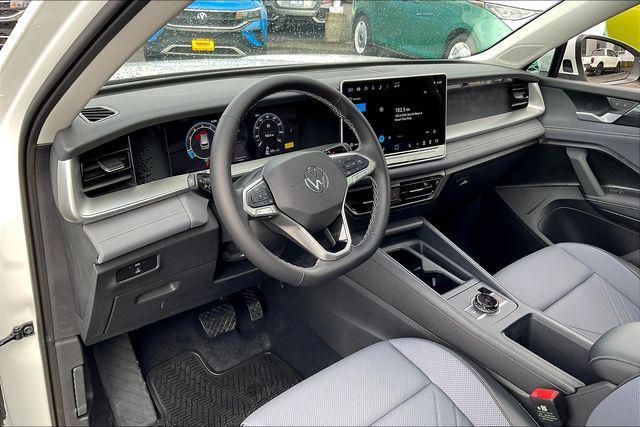 new 2025 Volkswagen Tiguan car, priced at $34,725